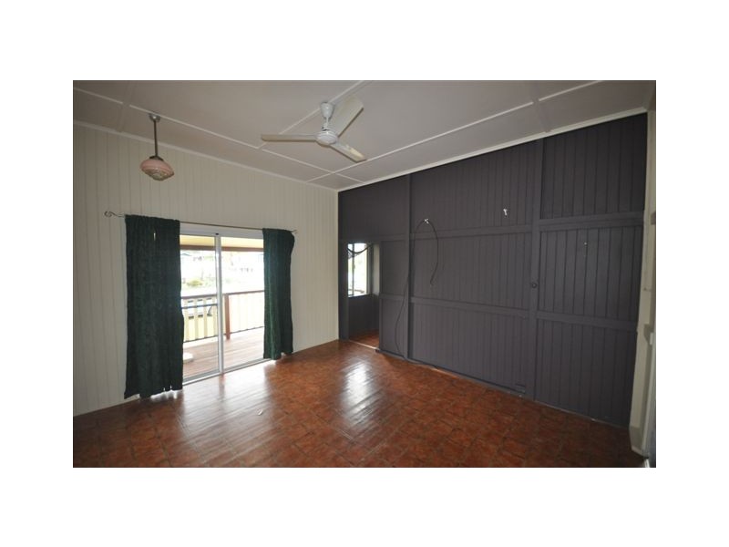 12 Griffith Street, Ingham QLD 4850