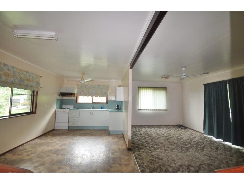 23 Hawkins St, Ingham QLD 4850