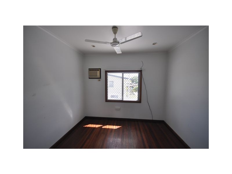 18 Dickson Street, Ingham QLD 4850