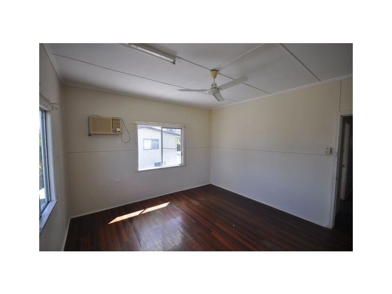 18 Dickson Street, Ingham QLD 4850