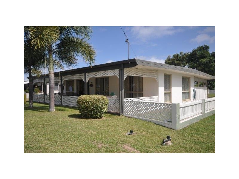 54 Patterson Parade, Lucinda QLD 4850
