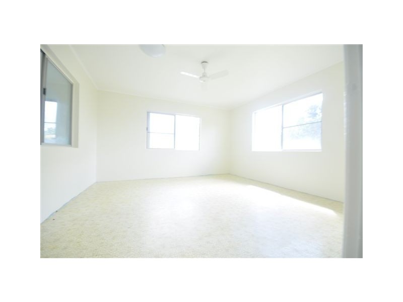 9 Meyer Street, Trebonne QLD 4850