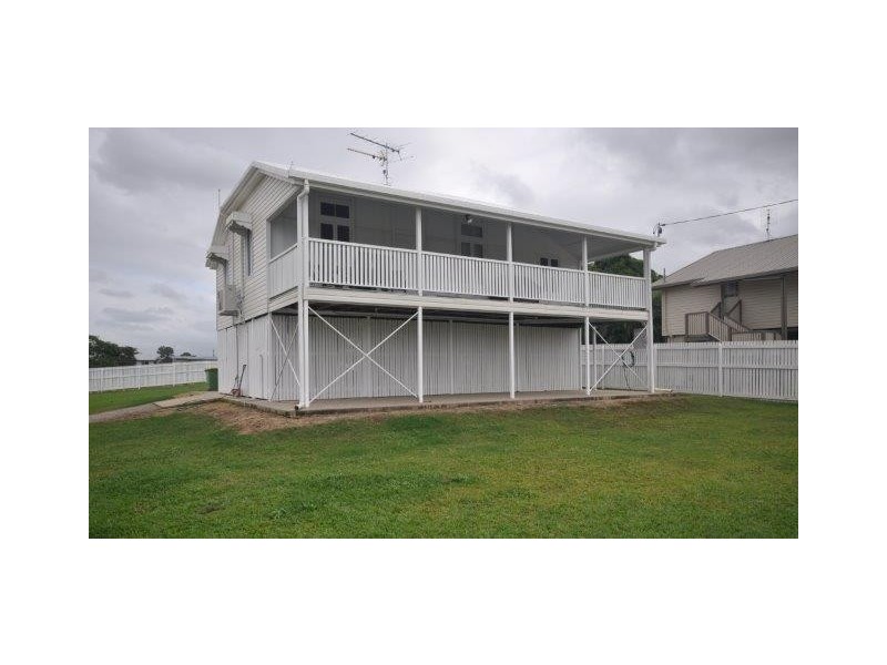 19 Dutton Street, Ingham QLD 4850