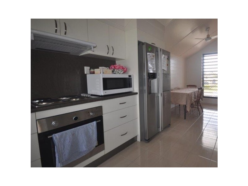 21 Dutton Street, Ingham QLD 4850