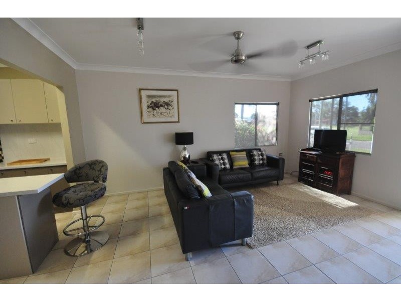 11 Moretti Street, Ingham QLD 4850