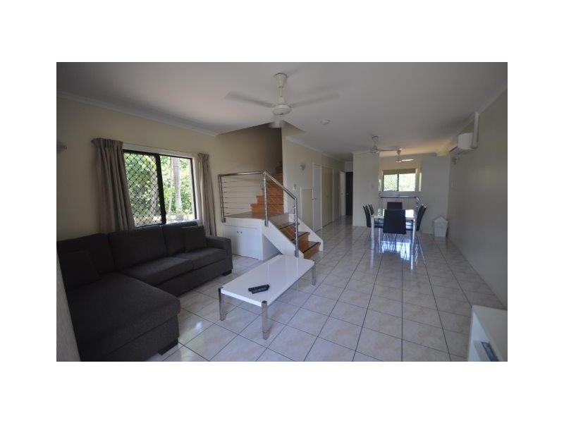 Unit 4/ 43 Dungeness Road, Lucinda QLD 4850