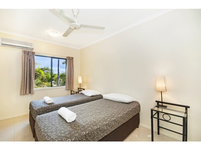 Unit 4/ 43 Dungeness Road, Lucinda QLD 4850