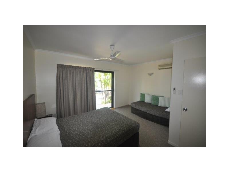 Unit 4/ 43 Dungeness Road, Lucinda QLD 4850