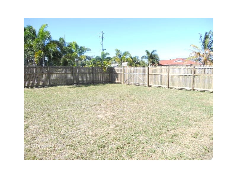 8 Rosella Street, Forrest Beach QLD 4850