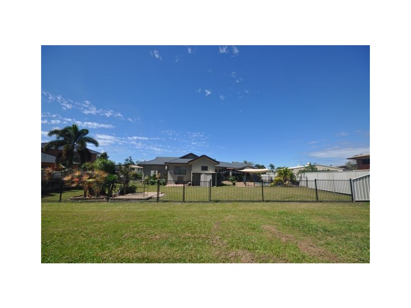 7 Hecht Street, Ingham QLD 4850