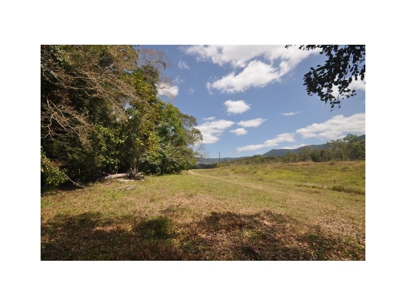 398 Mount Fox Road, Upper Stone QLD 4850
