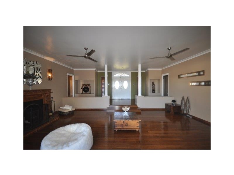 7 Leckie Street, Ingham QLD 4850