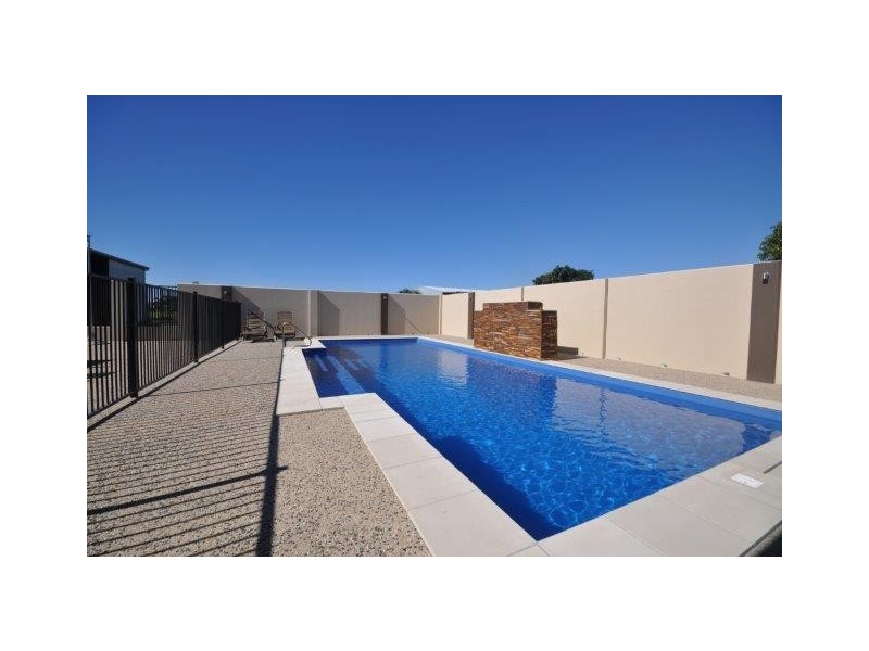 7 Leckie Street, Ingham QLD 4850