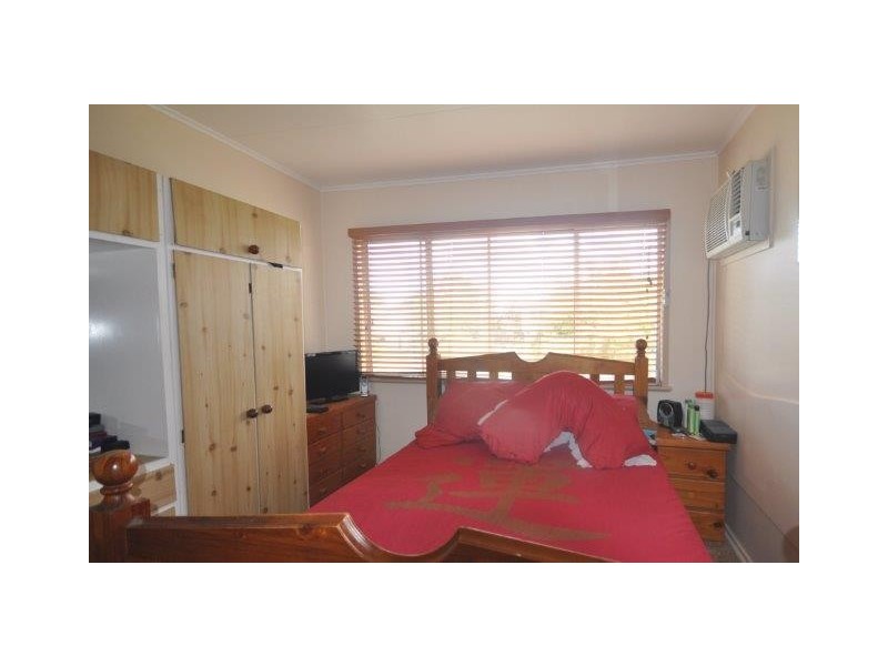 4 MacDonald, Ingham QLD 4850
