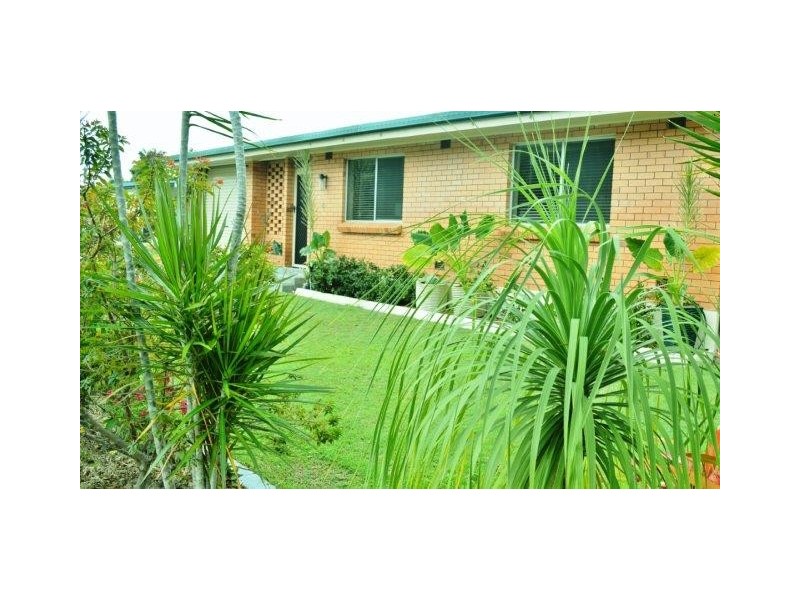 114 John Dory Street, Taylors Beach QLD 4850