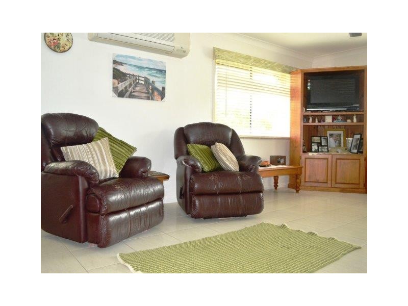 114 John Dory Street, Taylors Beach QLD 4850