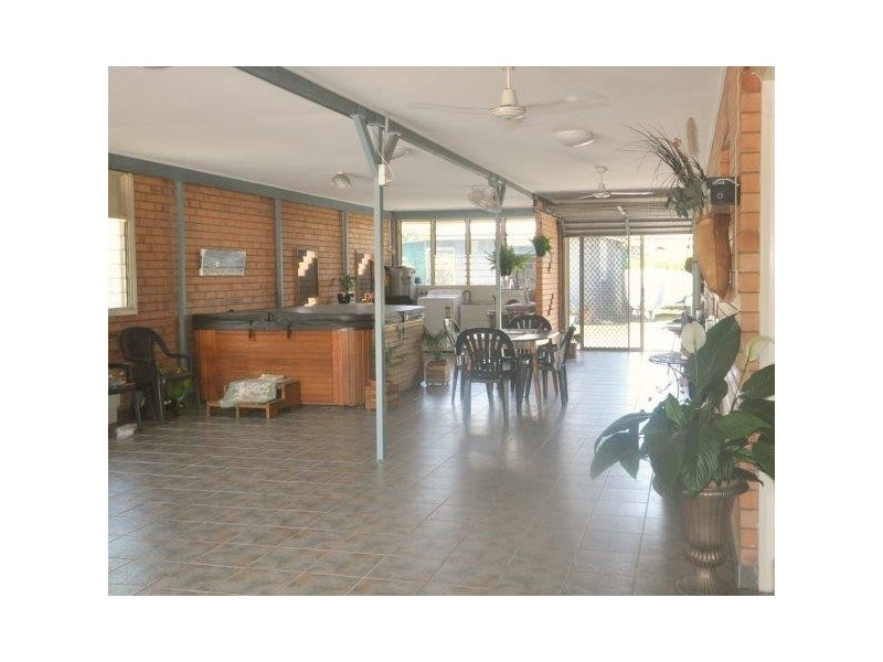 114 John Dory Street, Taylors Beach QLD 4850