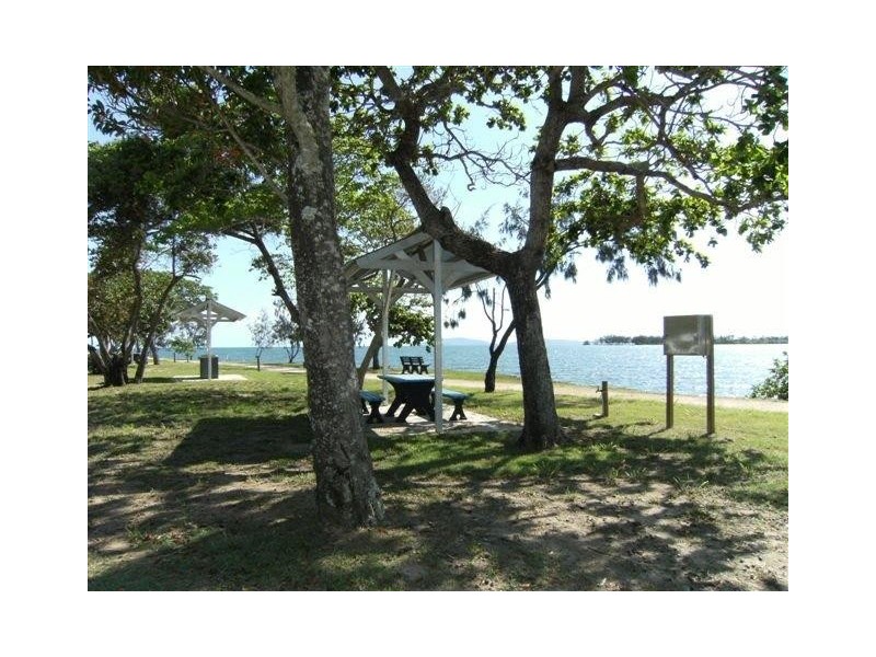 114 John Dory Street, Taylors Beach QLD 4850