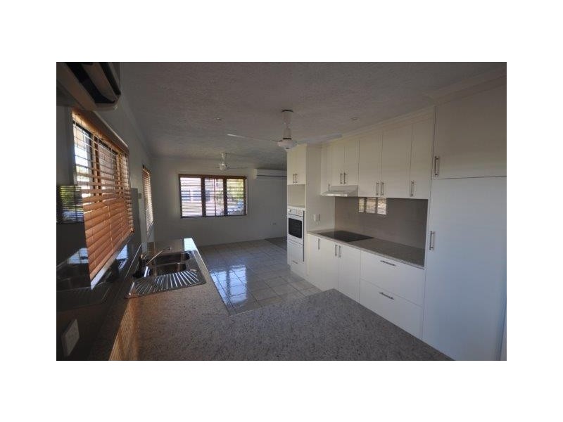 21 Jesson Street, Ingham QLD 4850