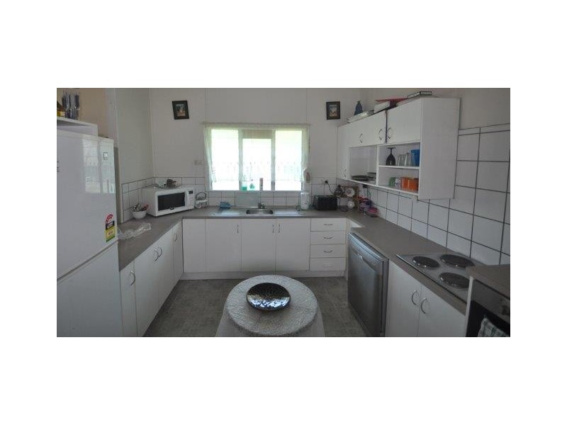 5 Rupp Street, Halifax QLD 4850