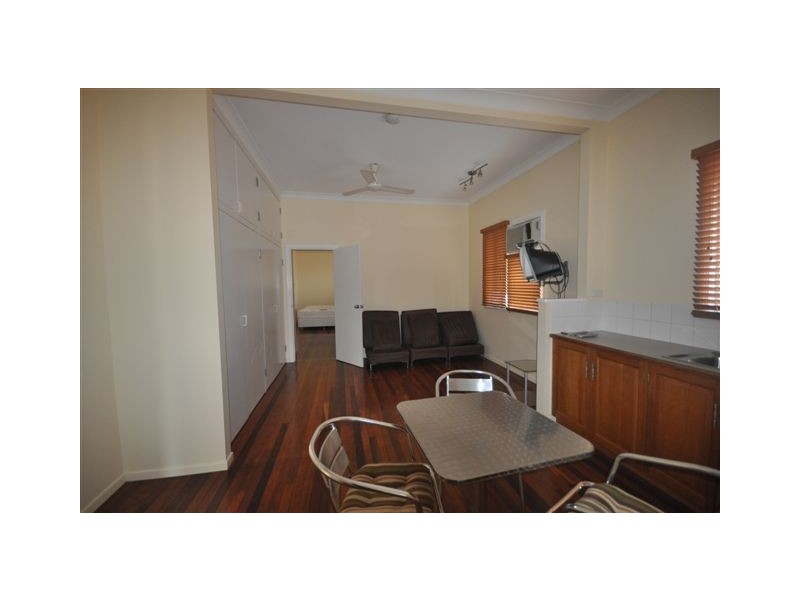 2/2 Haig Street, Ingham QLD 4850