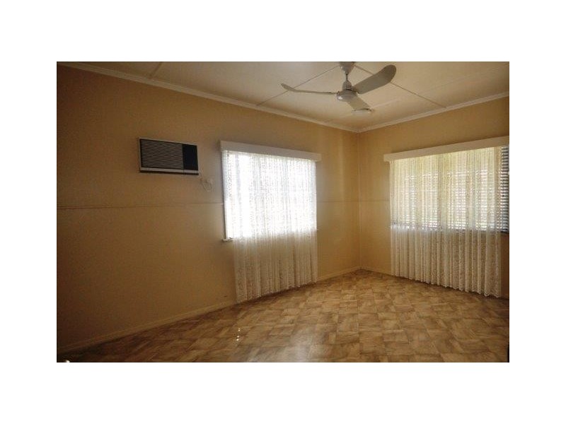 37 Warren Street, Ingham QLD 4850