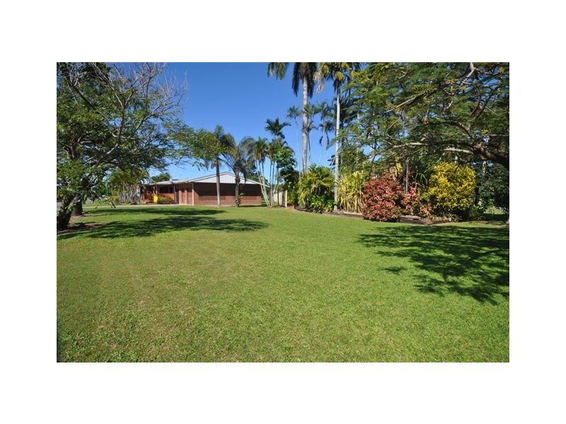 51 Marina Parade, Ingham QLD 4850