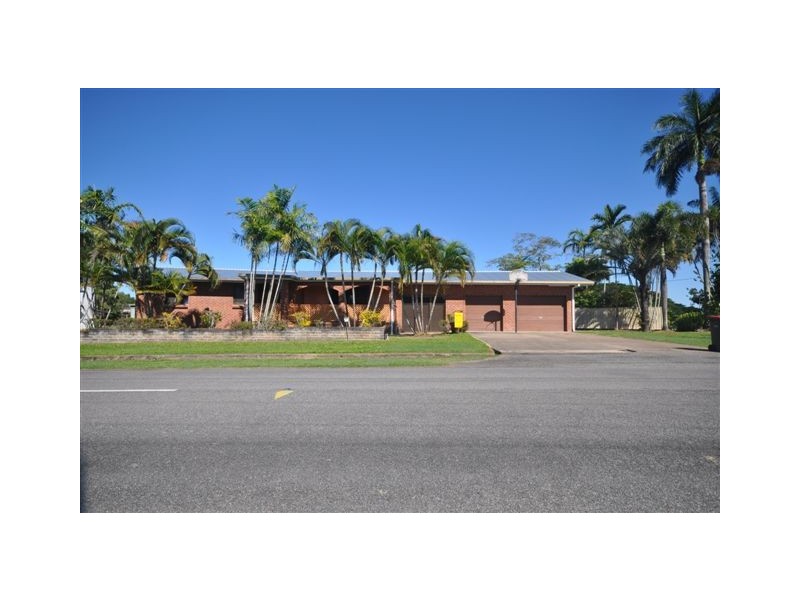 51 Marina Parade, Ingham QLD 4850