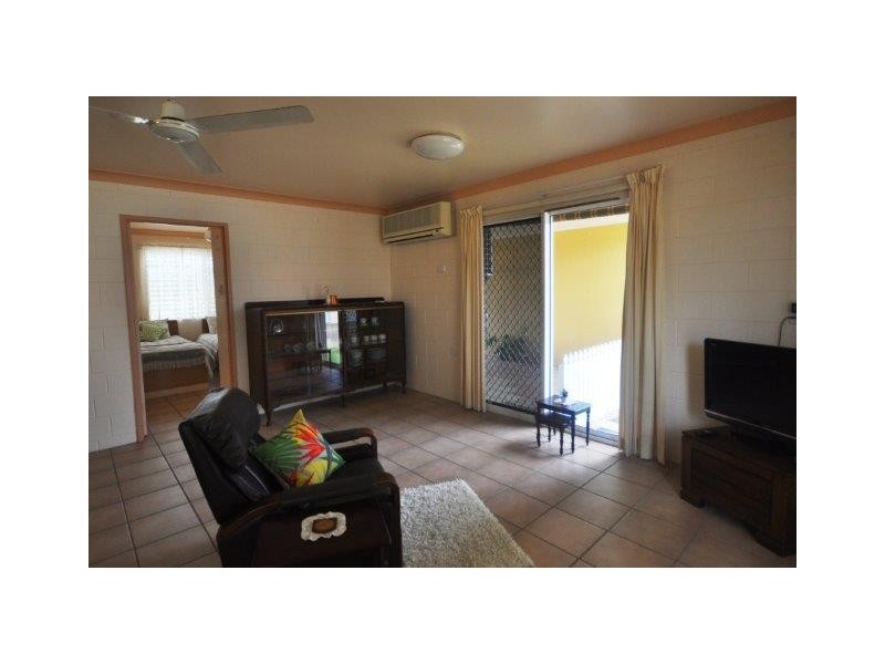 2/24 Garbutt Street, Ingham QLD 4850
