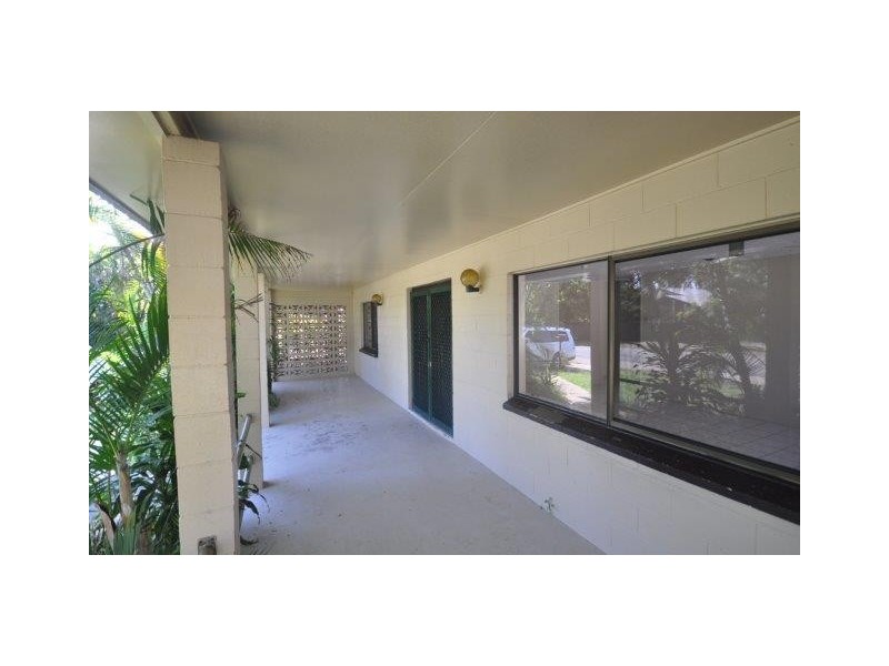 10 Whiteapple Street, Forrest Beach QLD 4850