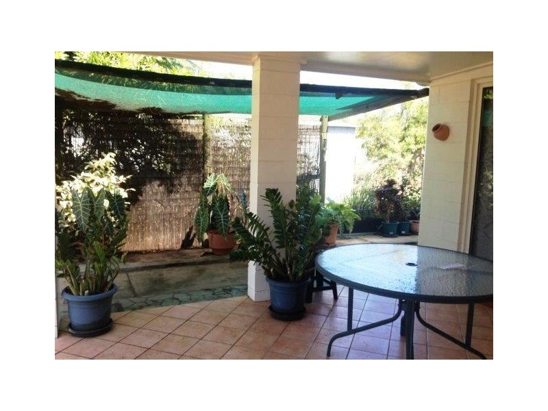 4 Cashew Close, Forrest Beach QLD 4850