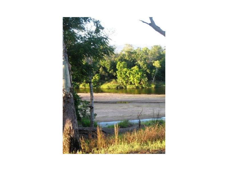 100 Sheahans Road, Ingham QLD 4850