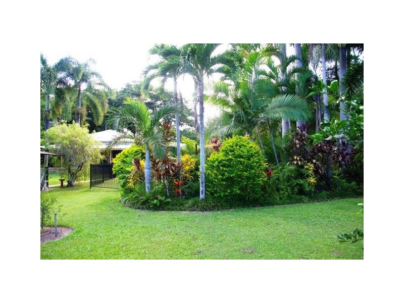 100 Sheahans Road, Ingham QLD 4850