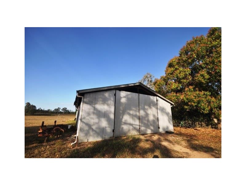 109 Baillies Road, Upper Stone QLD 4850