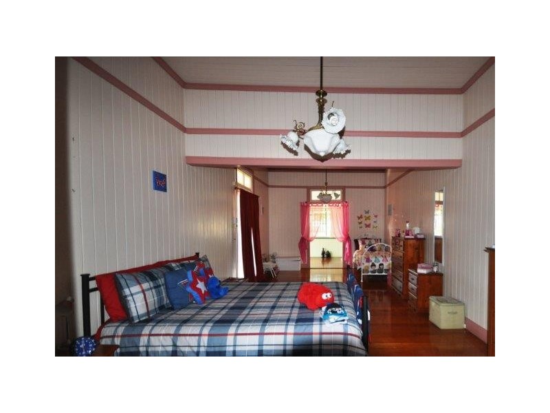 7 George Street, Ingham QLD 4850