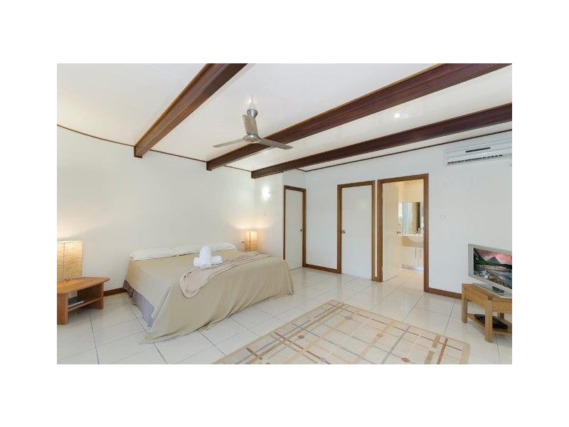 Lot 5/15 Denney Street, Lucinda QLD 4850