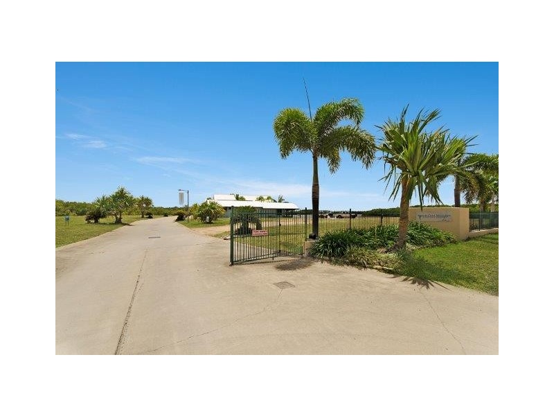 Lot 5/15 Denney Street, Lucinda QLD 4850