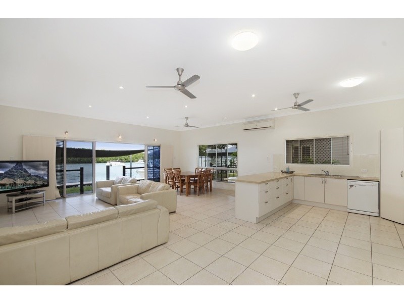 Lot 7/15 Denney Street, Lucinda QLD 4850