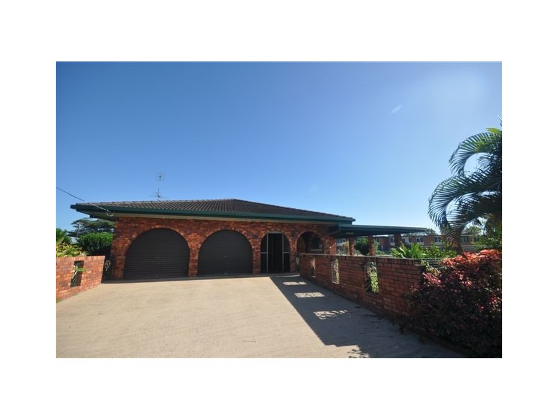 17 George Street, Ingham QLD 4850