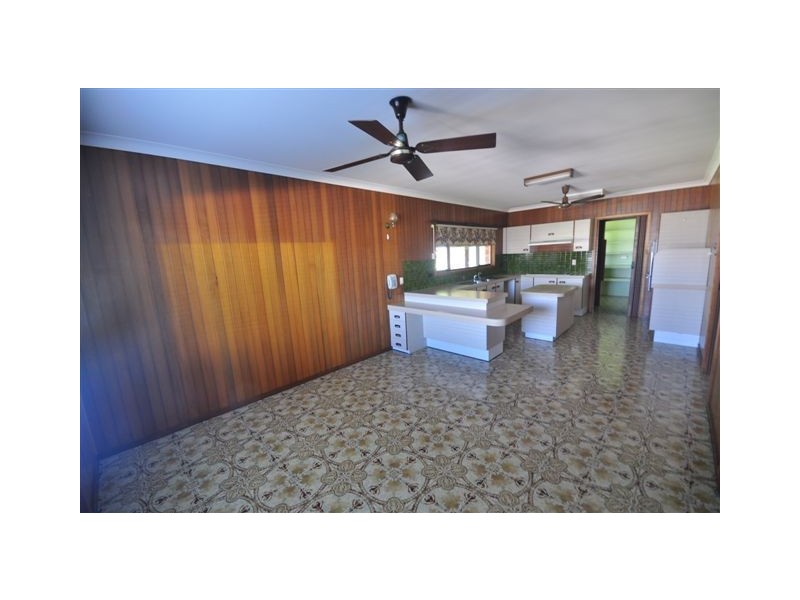 17 George Street, Ingham QLD 4850