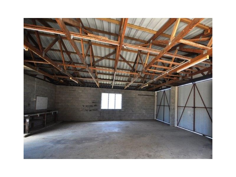 9 Acacia Road, Halifax QLD 4850