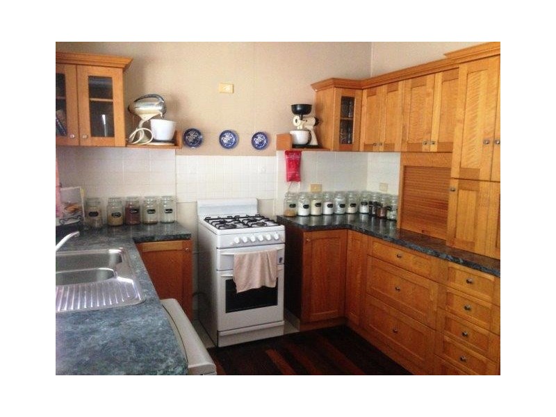 9 Francis Street, Ingham QLD 4850