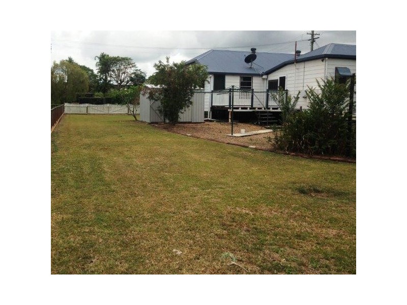 9 Francis Street, Ingham QLD 4850