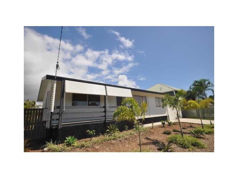 16 Bottlebrush Street, Forrest Beach QLD 4850