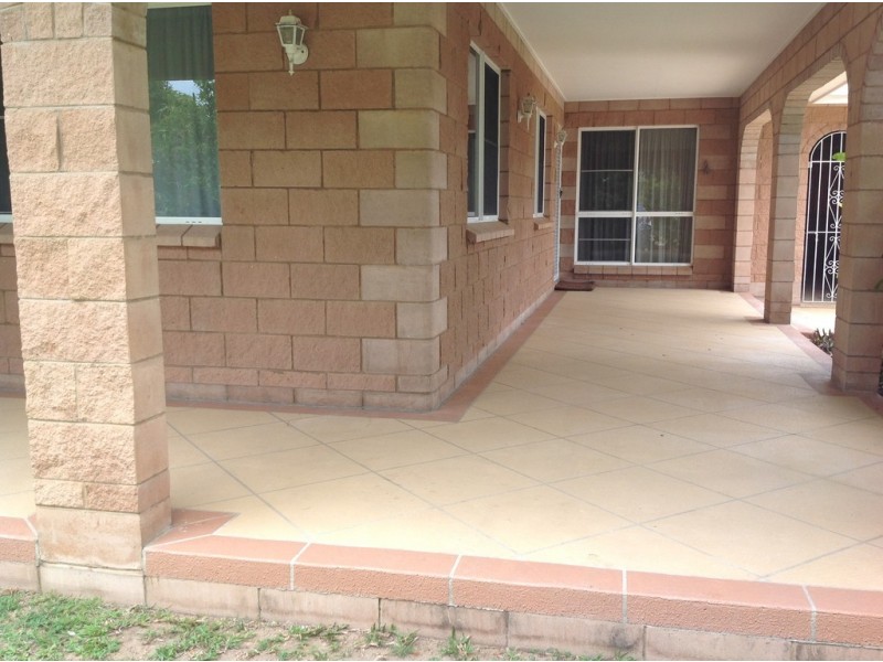 6 Carr Crescent, Lucinda QLD 4850