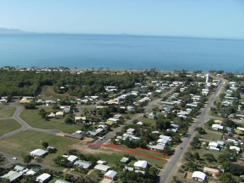 68a Leichhardt Street, Forrest Beach QLD 4850