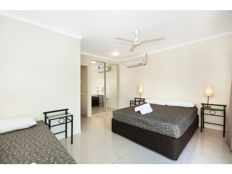 Unit 11/43 Dungeness Road, Lucinda QLD 4850