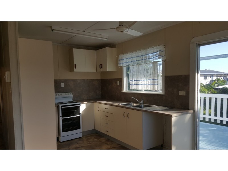 66 Leichhardt, Forrest Beach QLD 4850