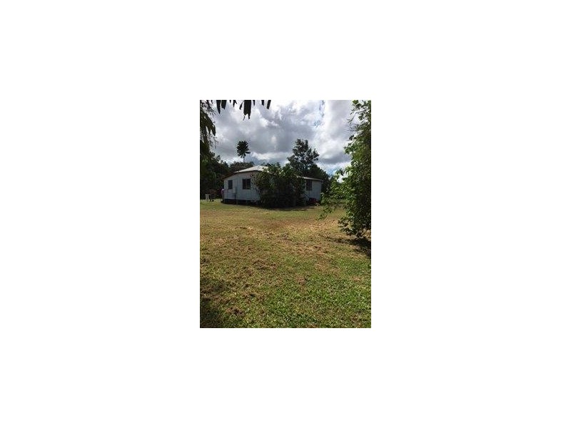 30-32 Mona Road, Halifax QLD 4850