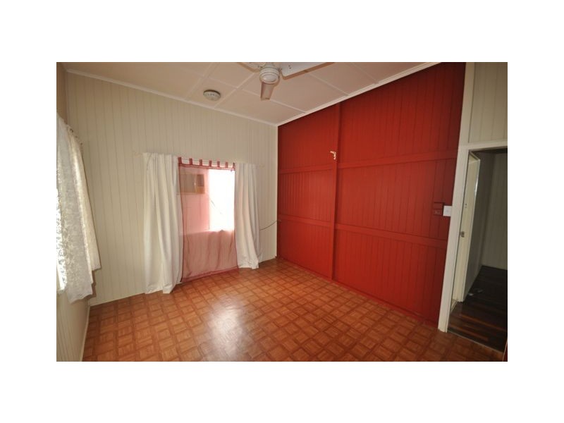 12 Griffith Street, Ingham QLD 4850